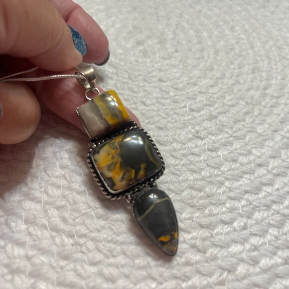 Stunning BUMBLE BEE JASPER Handmade Sterling 925 Pendant/Chainn #614D - Picture 2 of 3